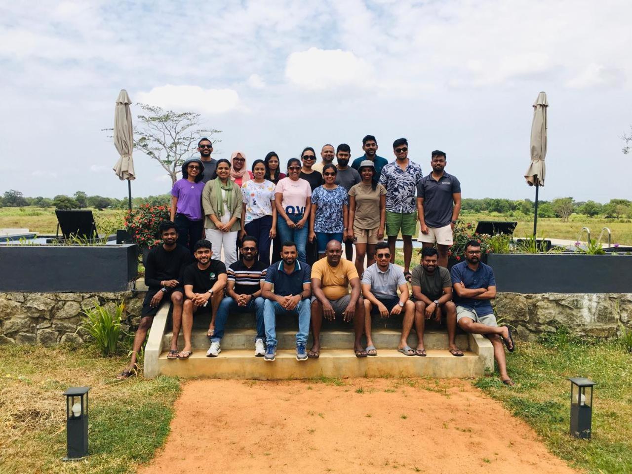 Ceylon Breeze Sigiriya Hotel Bagian luar foto